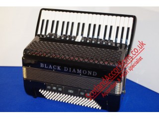 Black Diamond 120 bass black piano accordion